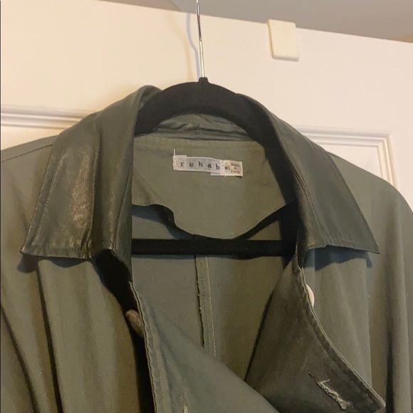 Rehab Army Green Button Up Trench Coat Size M/L - Picture 3 of 8